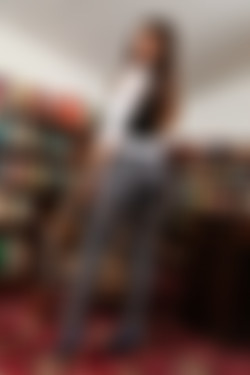 Only Secretaries In Suits 12.01.2012 - 26.12.2012/18th September 2012/Louisa Marie_htc99b1v/532_0008.JPG
